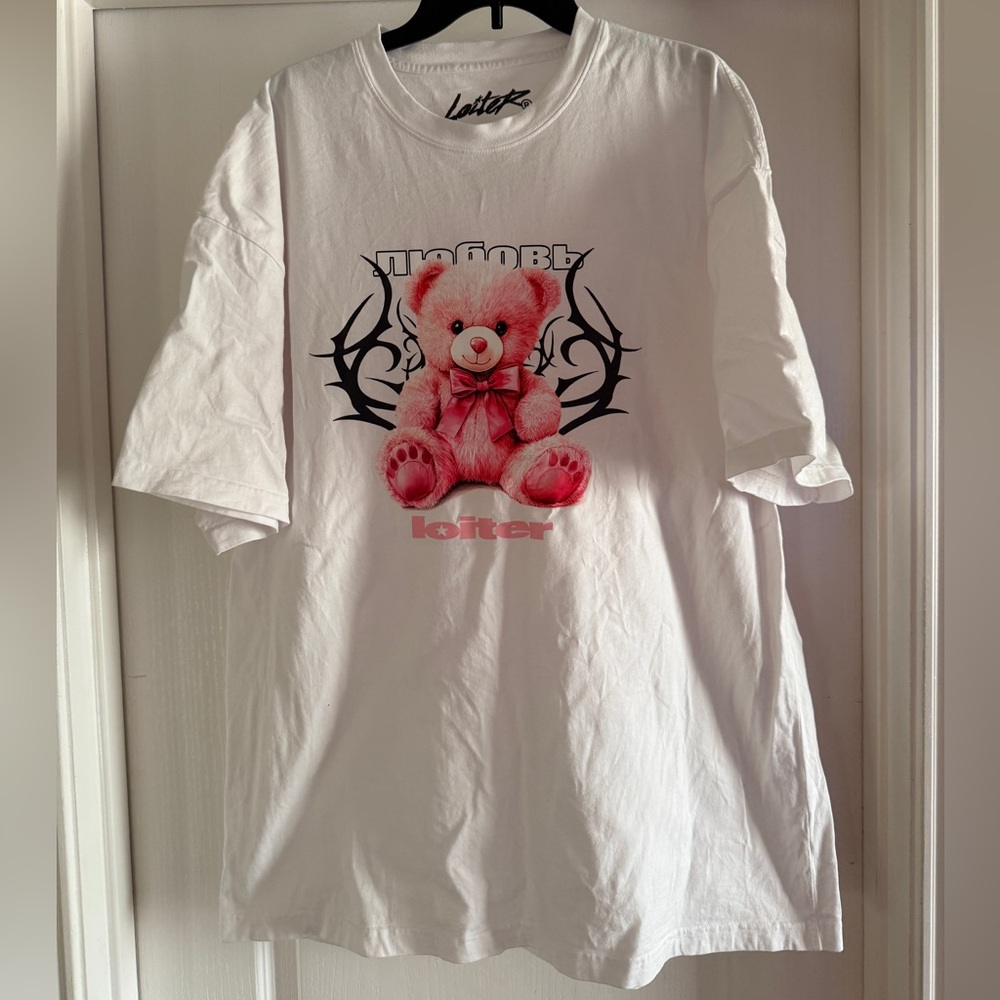 Loiter White Teddy Graphic Tee with Pink Bear size XXL